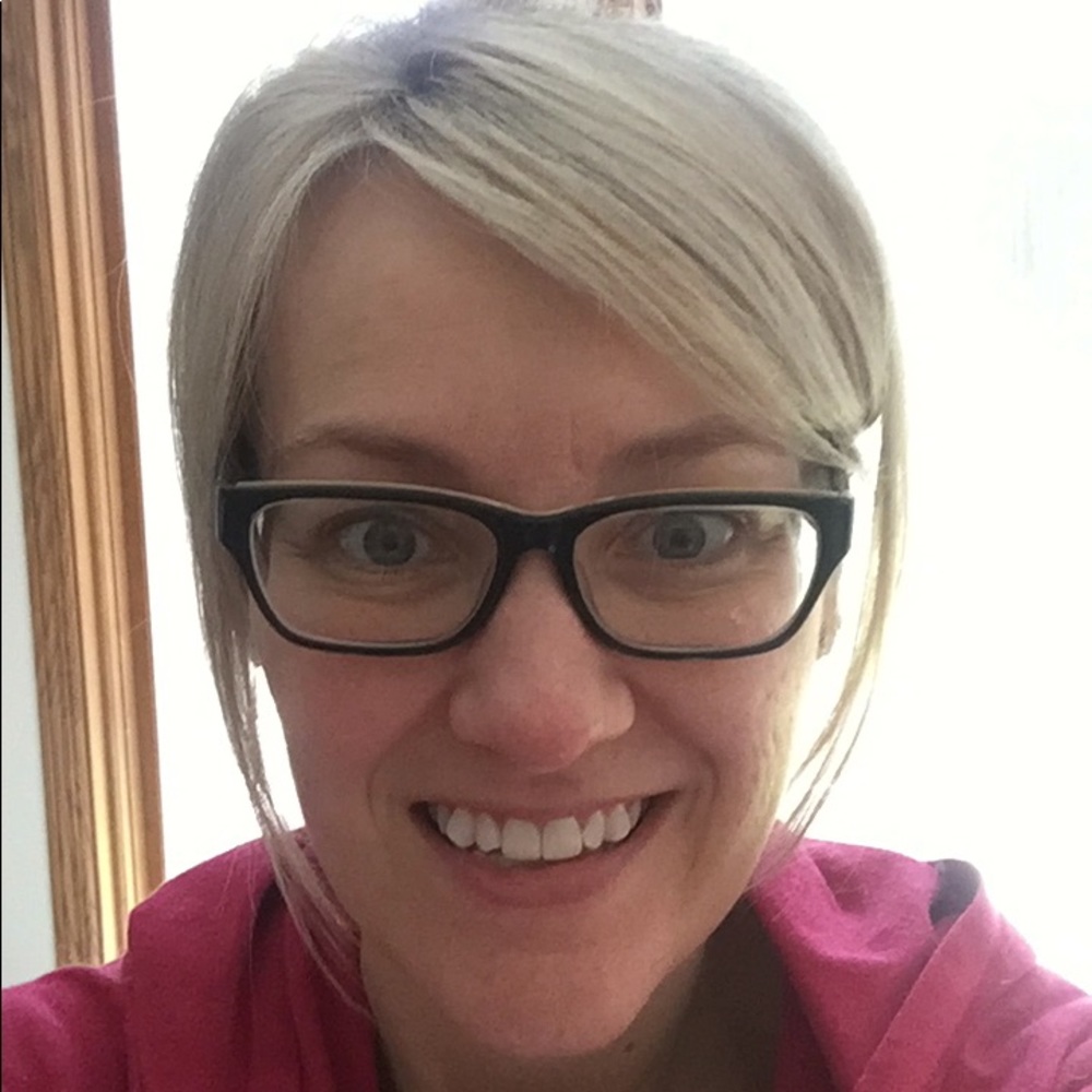 Meet your Posher, Rebecca